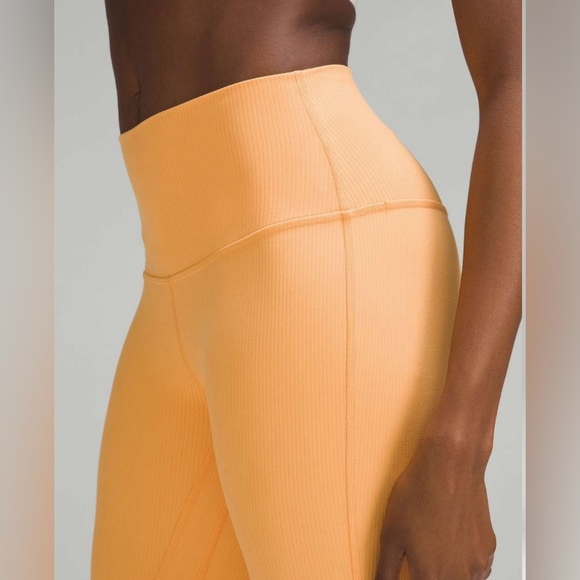 NWOT Lululemon Align Ribbed High-Rise Pant 25" - Picture 2 of 6